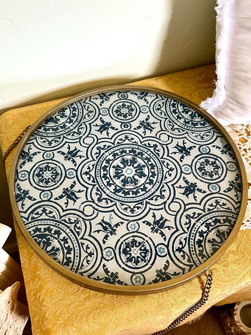 Blue and White Mandala Pattern Round Hanging Decorative Tray